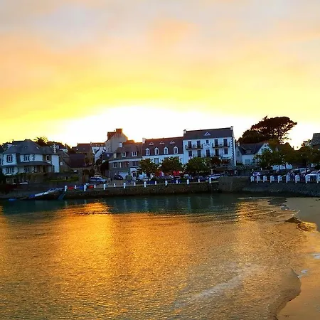 Du Port Hotel 3*